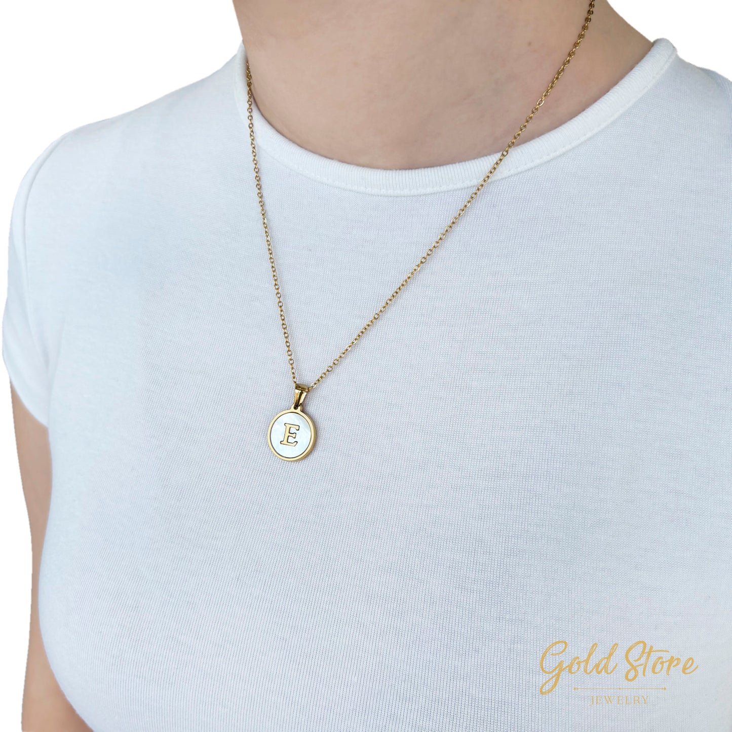 COLLAR INICIAL PERLA MADRE
