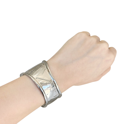 BRAZALETE FORMA CURVEADA