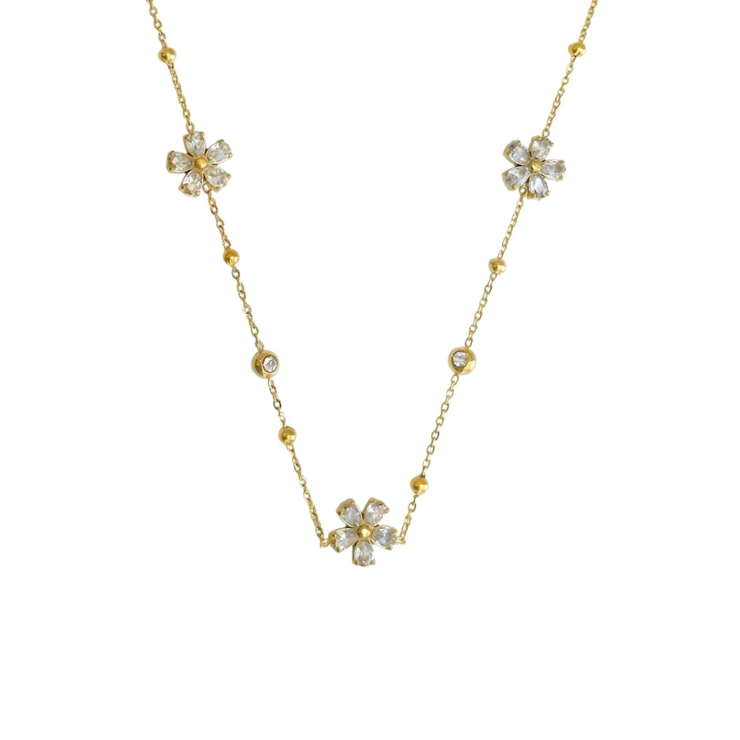 COLLAR TRES FLORES DE ZIRCONIA BLANCA