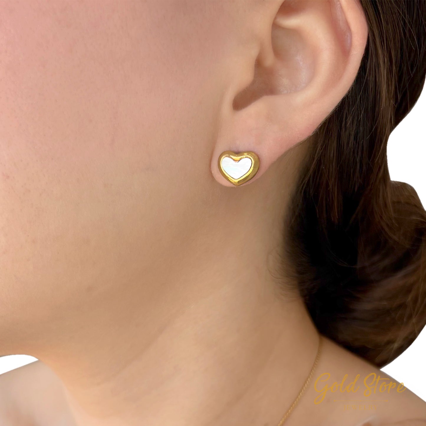 ARETES CORAZÓN MADRE PERLA