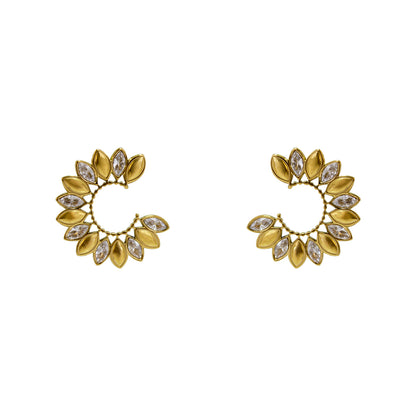 ARETES PETALOS EN SEMICIRCULO