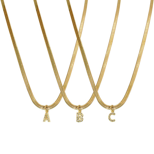 COLLAR INICIAL MINI CON ZIRCONIAS