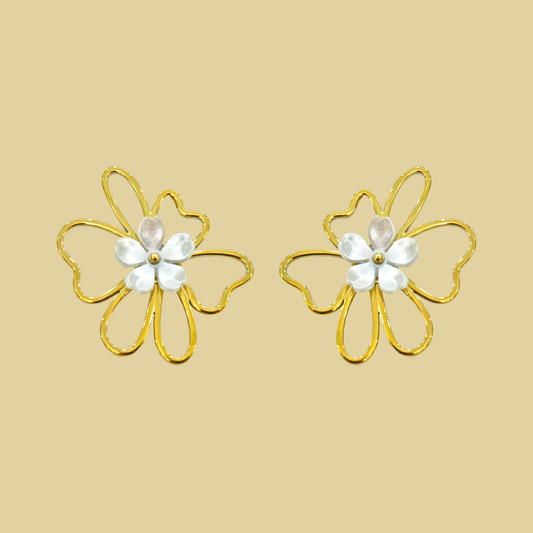 ARETES FLOR IRREGULAR